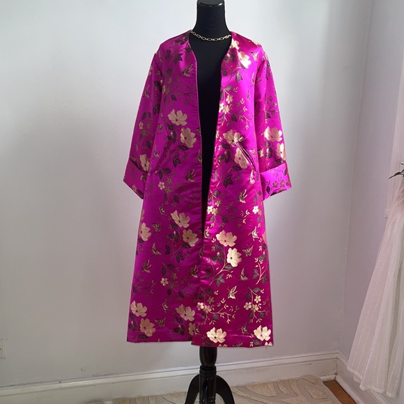 Embroidered silk kimono duster - Picture 10 of 14